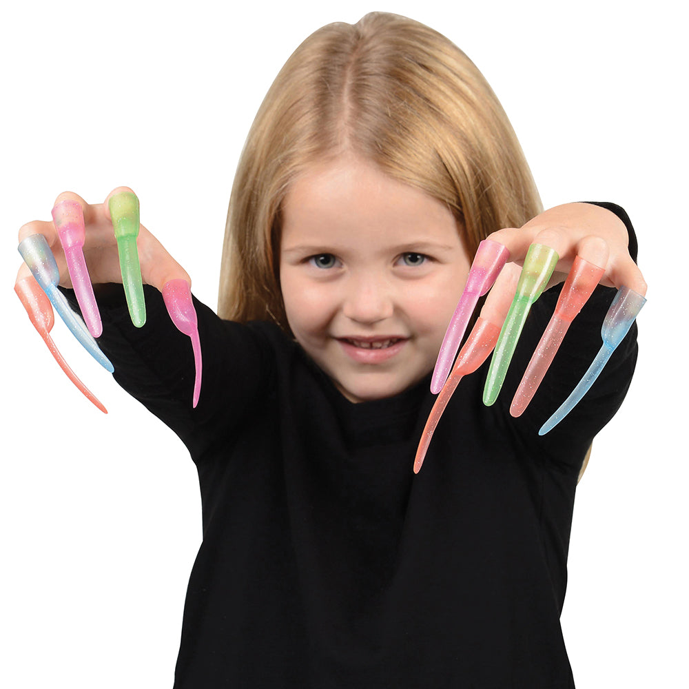 Glitter Fingernails